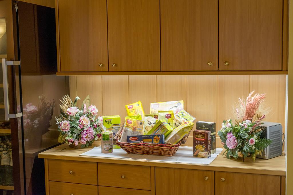 Hotel Rosella Park & Wellness 3*