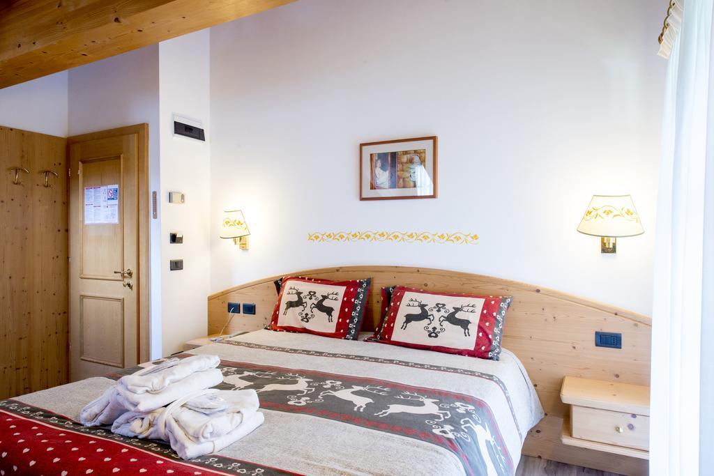 Hotel Rosella Park & Wellness 3*
